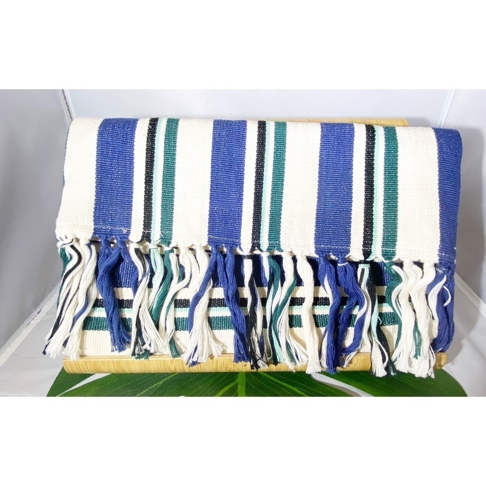 GLOBAL MERCADO CLUTCH MARGARITA FRINGE‎ LAKE PINE​​​​​